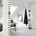 Neon Studio