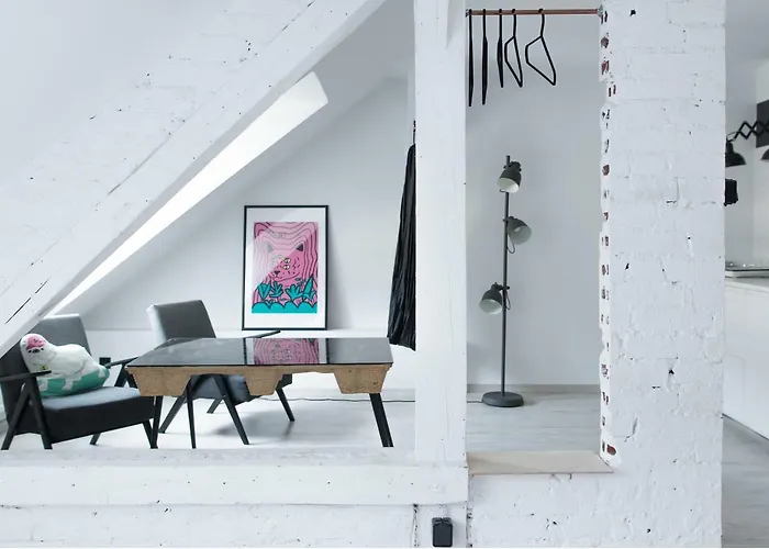 Neon Studio